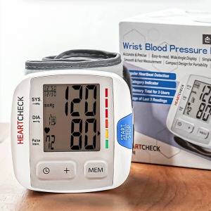 오픈메디칼하트첵 손목형 전자 혈압계 HL158RA 개인 혈압측정기